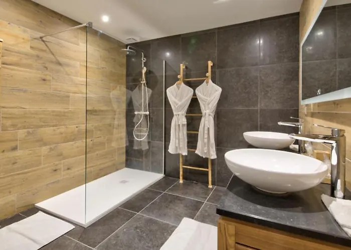 فندق مبيت وإفطار La Ferme Briarde 4*